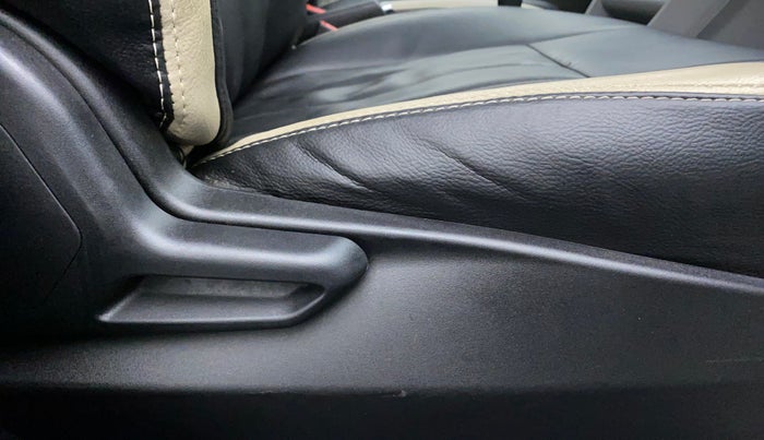 2020 Tata TIGOR XZ PETROL, Petrol, Manual, 19,935 km, Driver Side Adjustment Panel