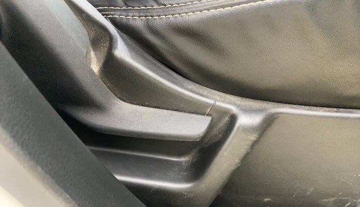 2020 Maruti New Wagon-R VXI 1.0, Petrol, Manual, 47,354 km, Driver Side Adjustment Panel