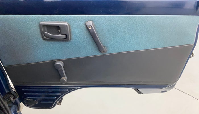 2012 Maruti Omni 5 STR, Petrol, Manual, 56,002 km, Driver Side Door Panels Control