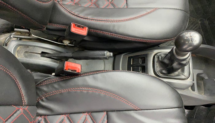 2015 Maruti Alto 800 LXI, Petrol, Manual, 99,324 km, Gear Lever