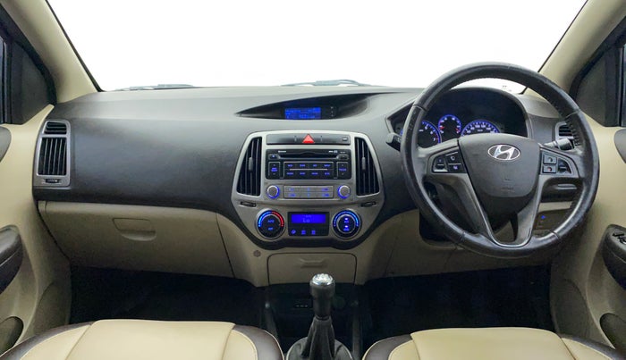 2012 Hyundai i20 SPORTZ 1.2, Petrol, Manual, 1,14,902 km, Dashboard