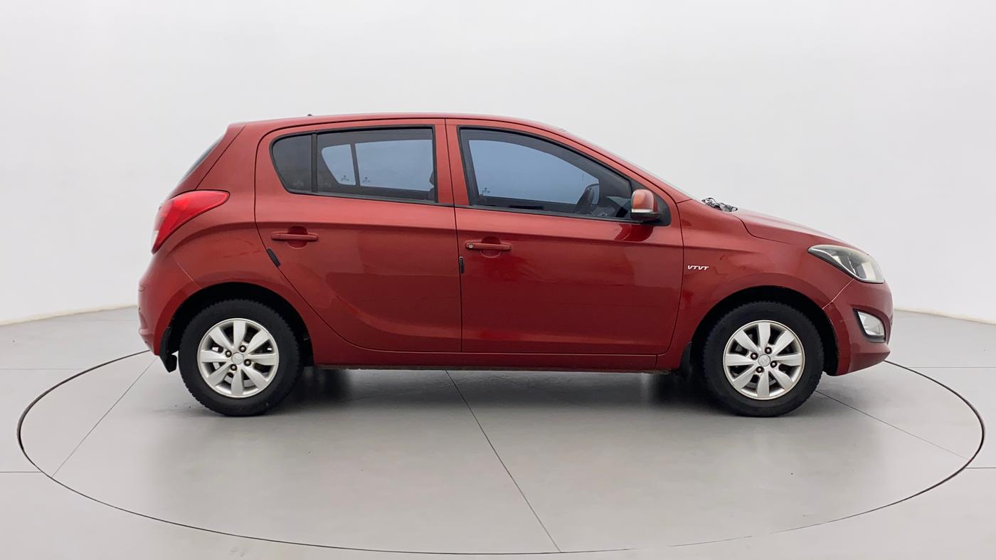 2012 Hyundai i20 SPORTZ 1.2, Petrol, Manual, 1,14,902 km, Right Side View