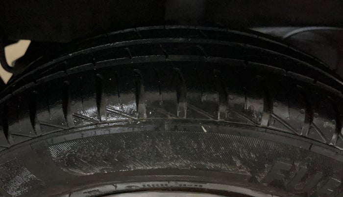 2019 Hyundai NEW SANTRO ERA EXECUTIVE, Petrol, Manual, 29,680 km, Right Rear Tyre Tread