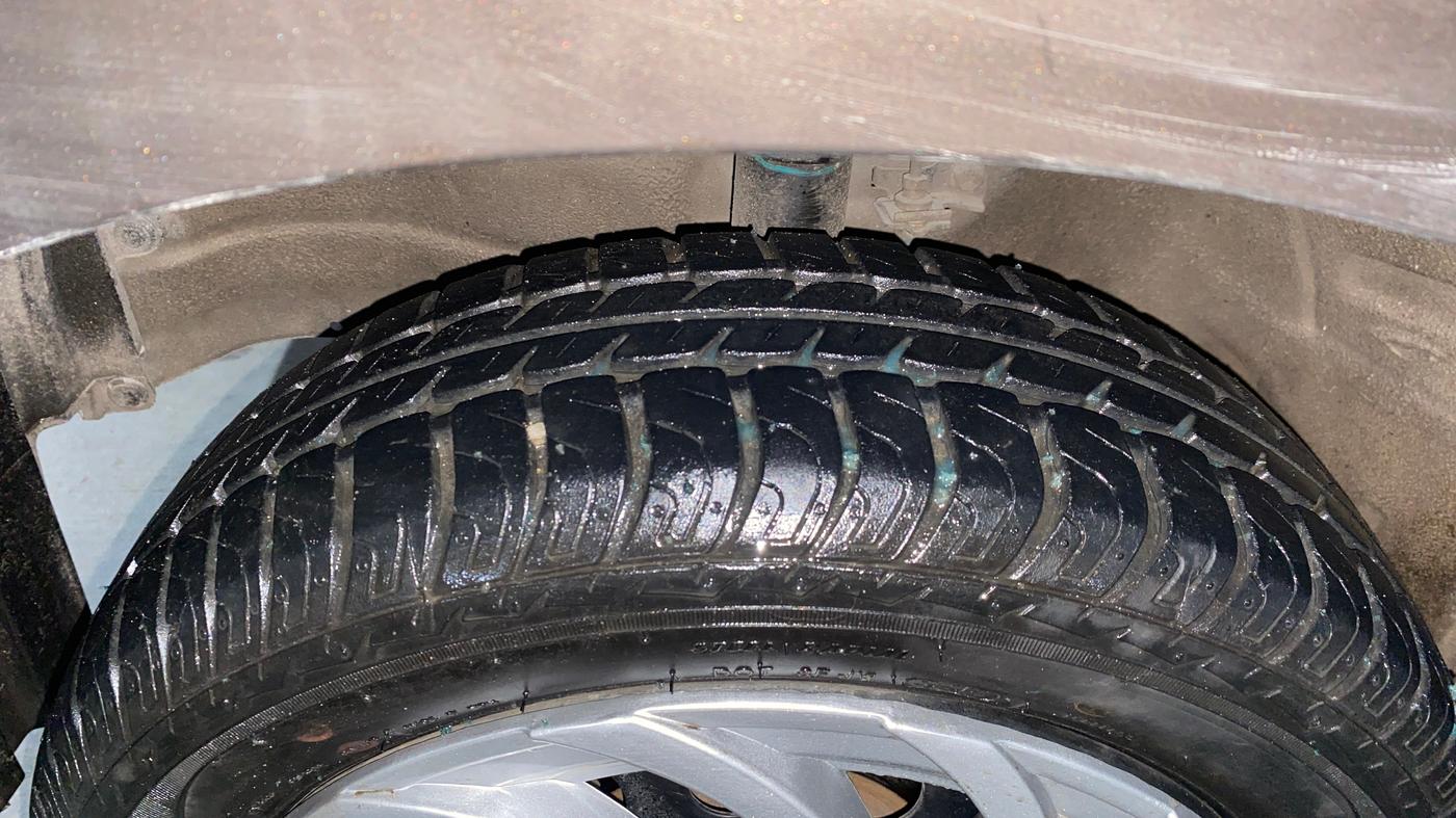 2018 Maruti Wagon R 1.0 VXI, Petrol, Manual, 7,073 km, Left Front Tyre Tread