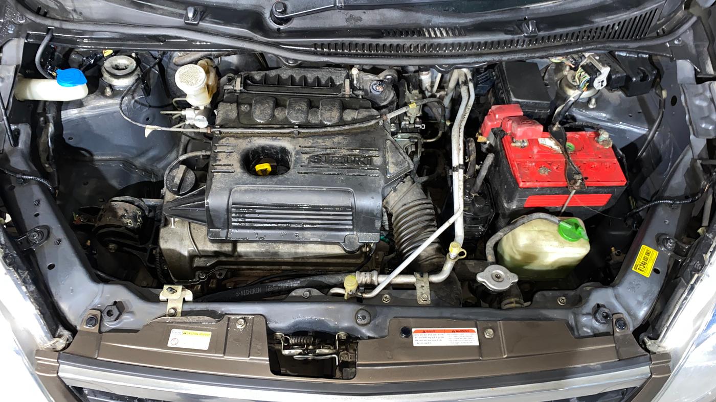 2018 Maruti Wagon R 1.0 VXI, Petrol, Manual, 7,073 km, Engine View