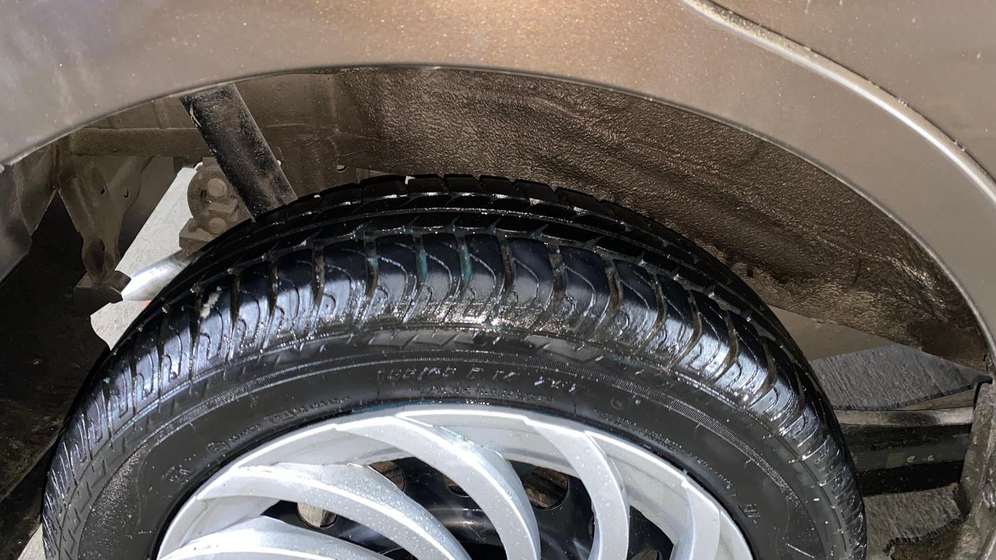 2018 Maruti Wagon R 1.0 VXI, Petrol, Manual, 7,073 km, Right Rear Tyre Tread