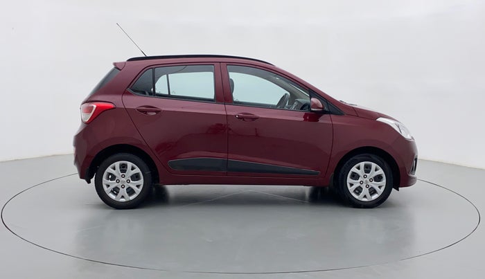 2016 Hyundai Grand i10 SPORTZ 1.2 KAPPA VTVT, Petrol, Manual, 34,351 km, Right Side