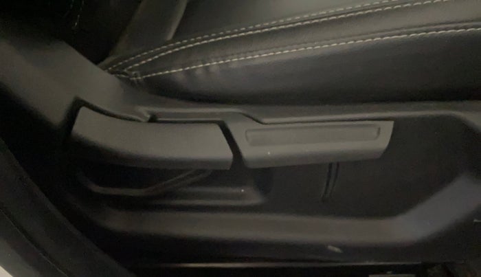 2023 Hyundai EXTER  SX 1.2 AMT, Petrol, Automatic, 24,738 km, Driver Side Adjustment Panel