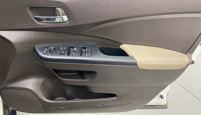 2015 Honda CRV 2.0L I-VTEC 2WD AT, Petrol, Automatic, 56,171 km, Driver Side Door Panels Control