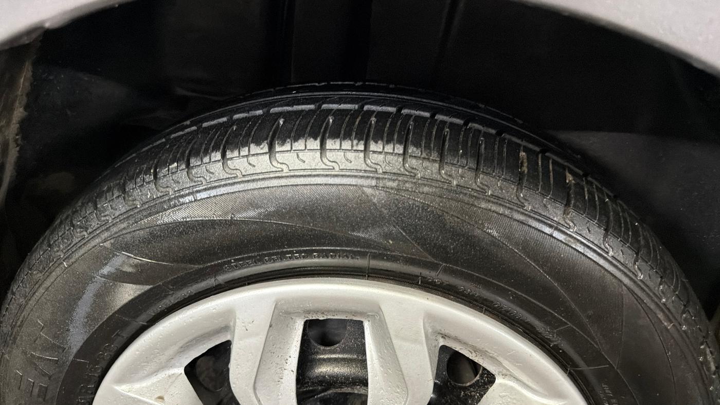 2015 Maruti Ciaz VXI+, Petrol, Manual, 54,438 km, Right Rear Tyre Tread
