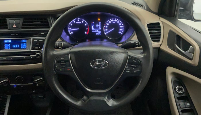 2016 Hyundai Elite i20 MAGNA 1.2, Petrol, Manual, 61,763 km, Steering Wheel Close Up