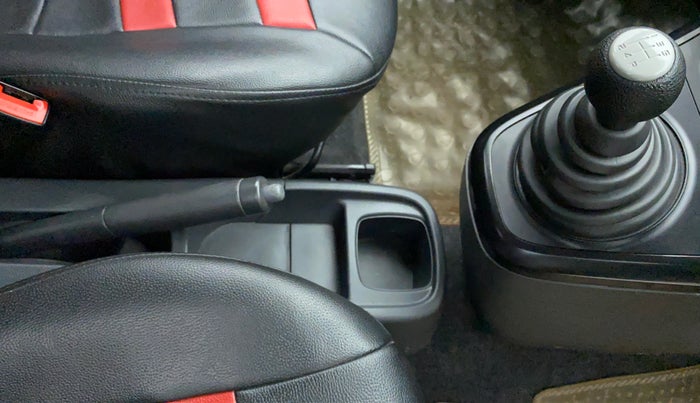 2015 Maruti Ritz LXI, Petrol, Manual, 51,625 km, Gear Lever