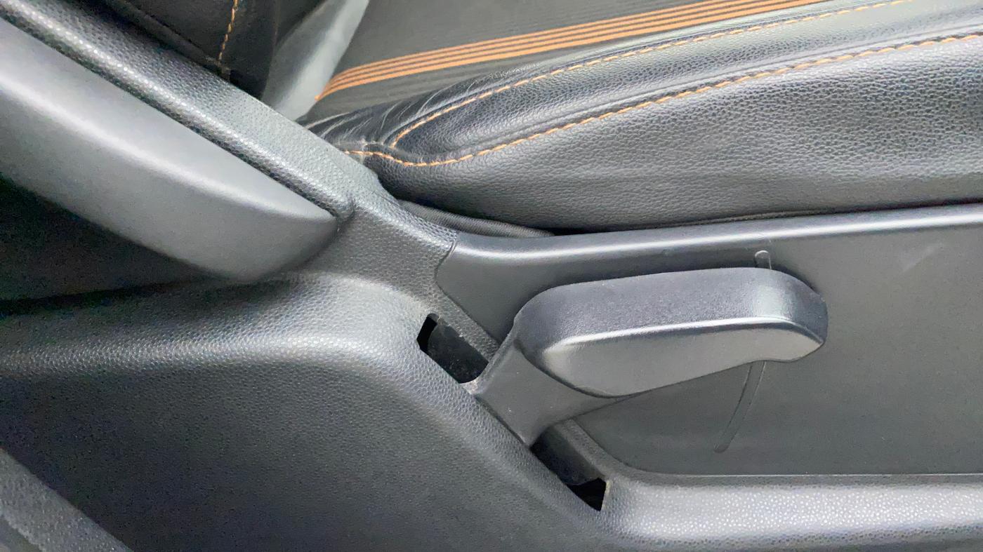 2021 Ford Ecosport TITANIUM 1.5 SPORTS(SUNROOF) PETROL, Petrol, Manual, 42,606 km, Driver Side Adjustment Panel
