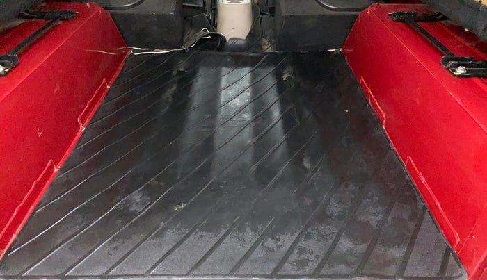 2019 Mahindra Thar CRDE 4X4 BS IV, Diesel, Manual, 17,369 km, Boot Inside
