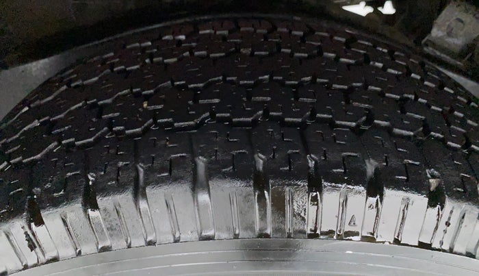 2019 Mahindra Thar CRDE 4X4 BS IV, Diesel, Manual, 17,369 km, Right Rear Tyre Tread