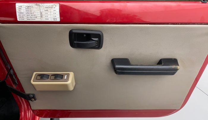 2019 Mahindra Thar CRDE 4X4 BS IV, Diesel, Manual, 17,369 km, Driver Side Door Panels Control