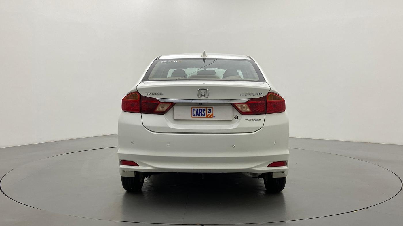 2015 Honda City V MT DIESEL, Diesel, Manual, 1,95,504 km, Back/Rear