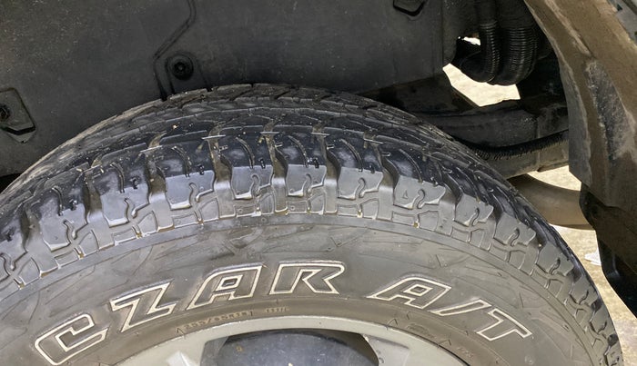 2021 Mahindra Thar LX  P 4WD AT CONVERTIBLE, Petrol, Automatic, 26,908 km, Left Rear Tyre Tread