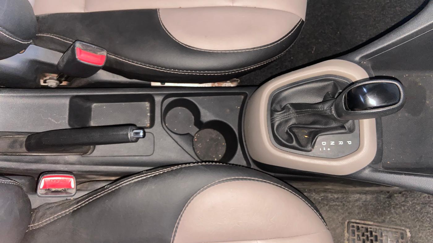 2016 Hyundai Grand i10 ASTA (O) AT 1.2 KAPPA VTVT, Petrol, Automatic, 52,189 km, Gear Lever