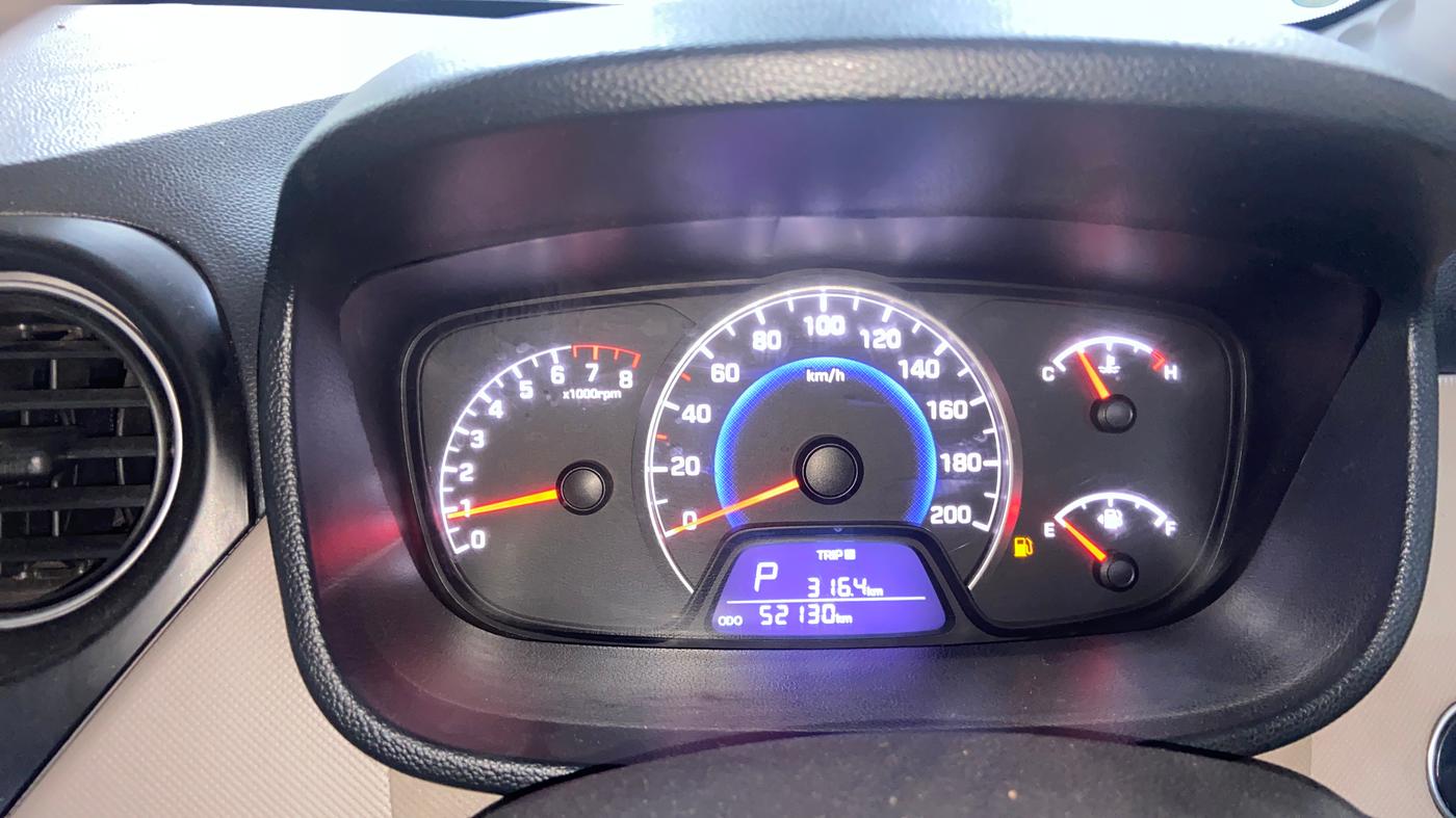 2016 Hyundai Grand i10 ASTA (O) AT 1.2 KAPPA VTVT, Petrol, Automatic, 52,189 km, Odometer Image