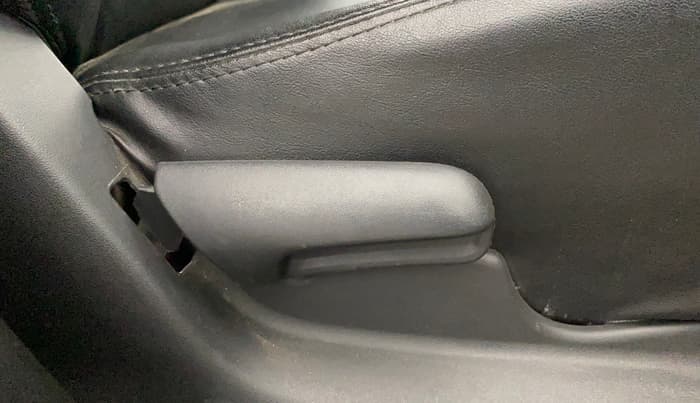 2020 Maruti S Cross SIGMA 1.5, Petrol, Manual, 53,946 km, Driver Side Adjustment Panel