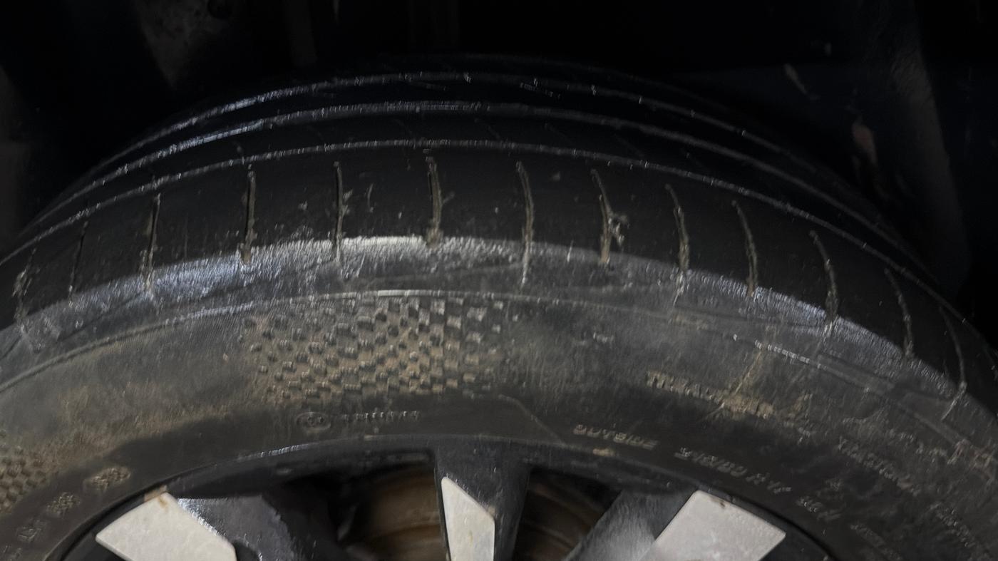 2019 MG HECTOR SHARP 1.5 DCT PETROL, Petrol, Automatic, 46,799 km, Right Rear Tyre Tread