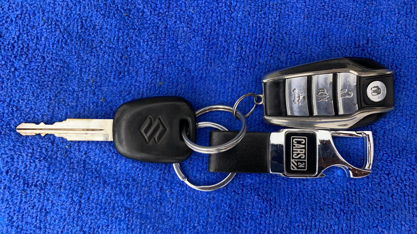 2022 Maruti Alto LXI OPT CNG, CNG, Manual, 33,449 km, Key Close Up