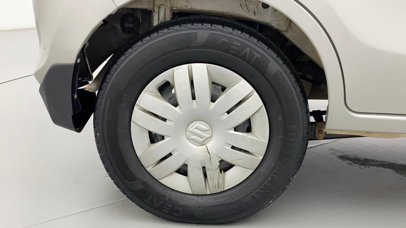 2022 Maruti Alto LXI OPT CNG, CNG, Manual, 33,449 km, Right Rear Wheel