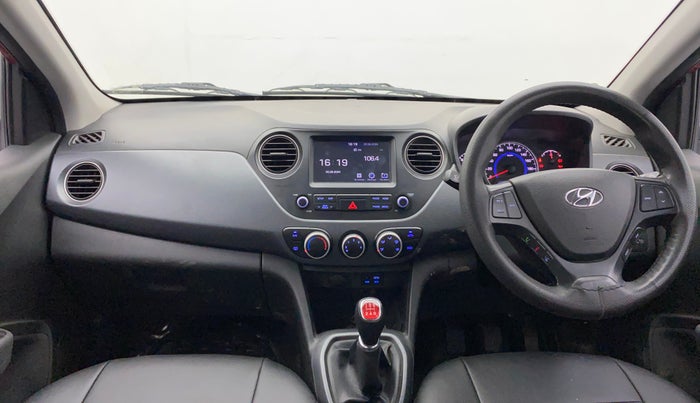 2018 Hyundai Grand i10 SPORTZ 1.2 KAPPA VTVT DUAL TONE, Petrol, Manual, 94,790 km, Dashboard
