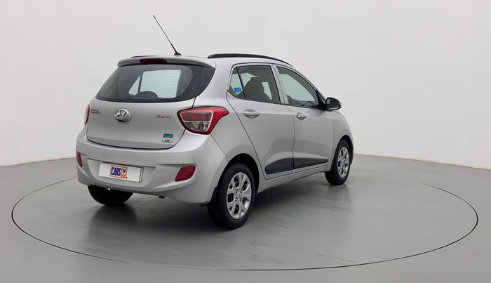 2016 Hyundai Grand i10 SPORTZ 1.2 KAPPA VTVT, Petrol, Manual, 71,464 km, Right Back Diagonal