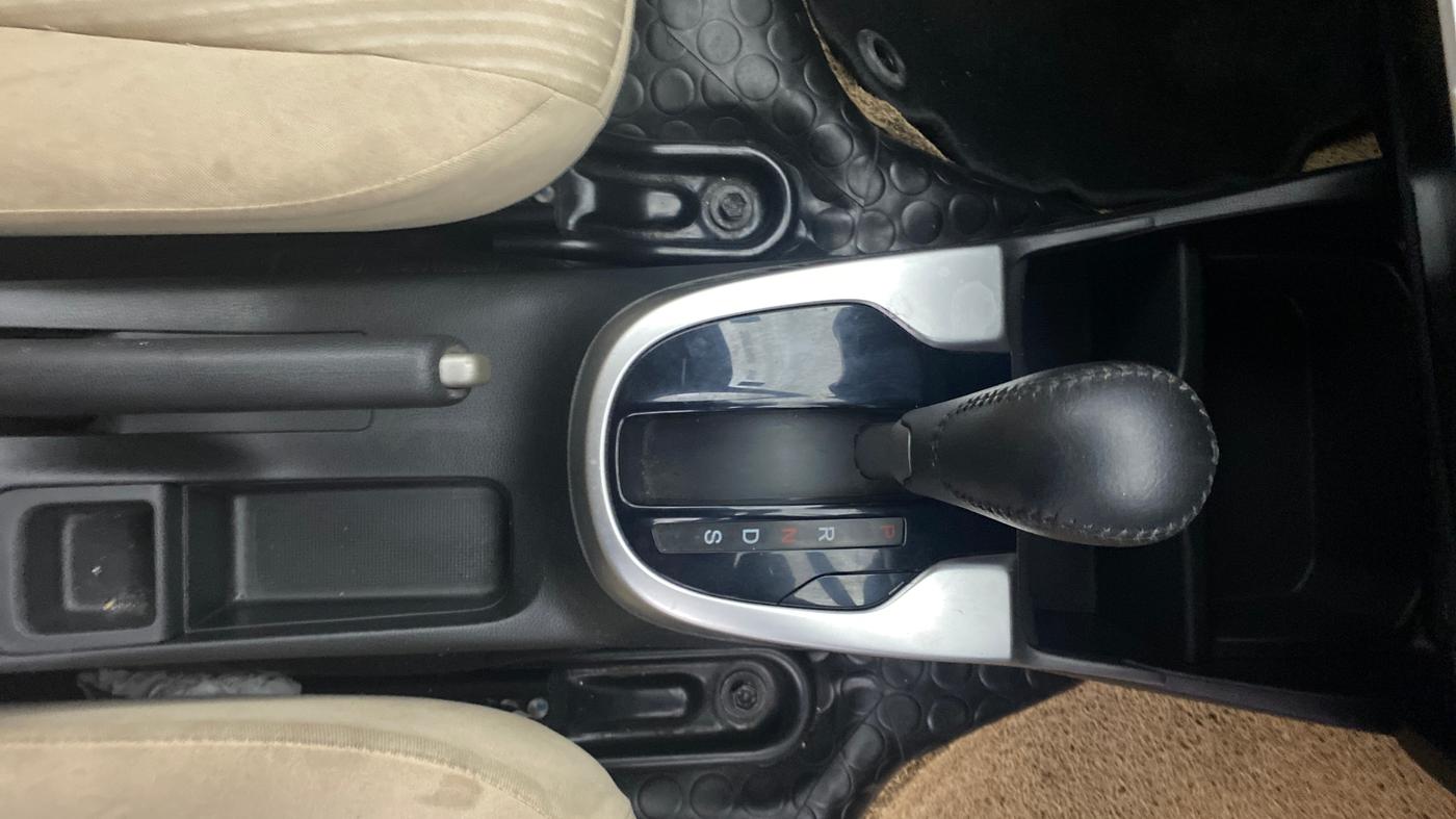 2019 Honda Jazz 1.2L I-VTEC VX CVT, Petrol, Automatic, 33,922 km, Gear Lever