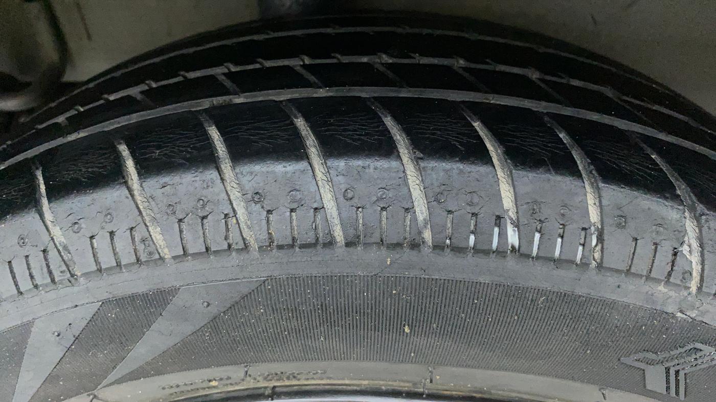 2016 Maruti Celerio ZXI AMT, Petrol, Automatic, 47,672 km, Right Rear Tyre Tread