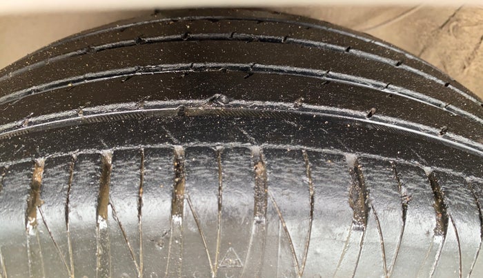 2021 KIA SONET HTX PLUS 1.0 IMT, Petrol, Manual, 70,037 km, Left Front Tyre Tread