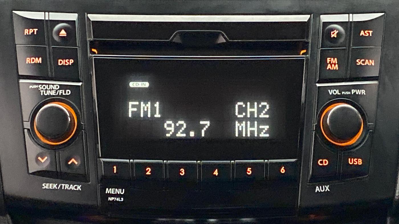 2014 Maruti Swift ZDI, Diesel, Manual, 71,072 km, Infotainment System