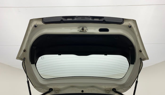 2014 Maruti Swift ZDI, Diesel, Manual, 71,072 km, Boot Door Open