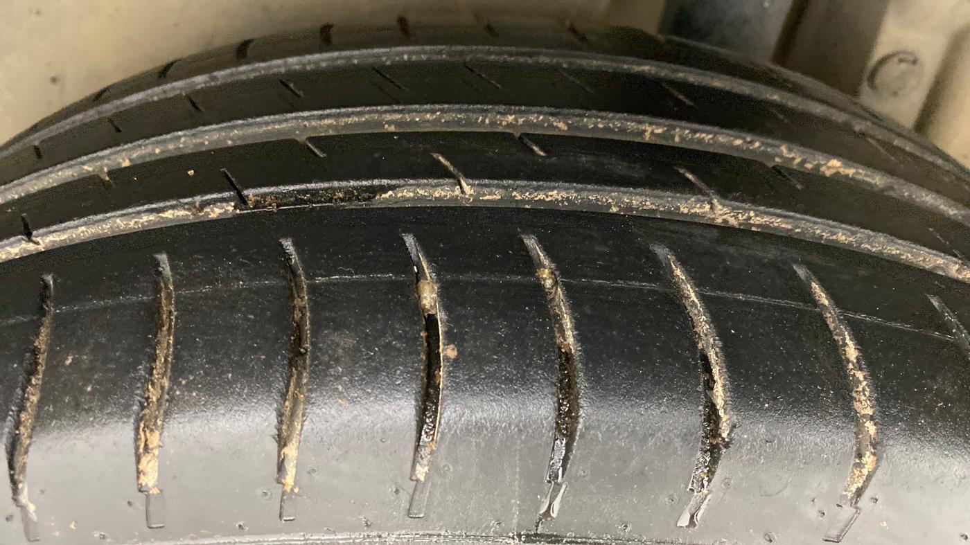 2014 Maruti Swift ZDI, Diesel, Manual, 71,072 km, Left Rear Tyre Tread