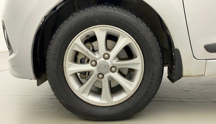 2015 Hyundai Grand i10 ASTA AT 1.2 KAPPA VTVT, Petrol, Automatic, 88,935 km, Left Front Wheel