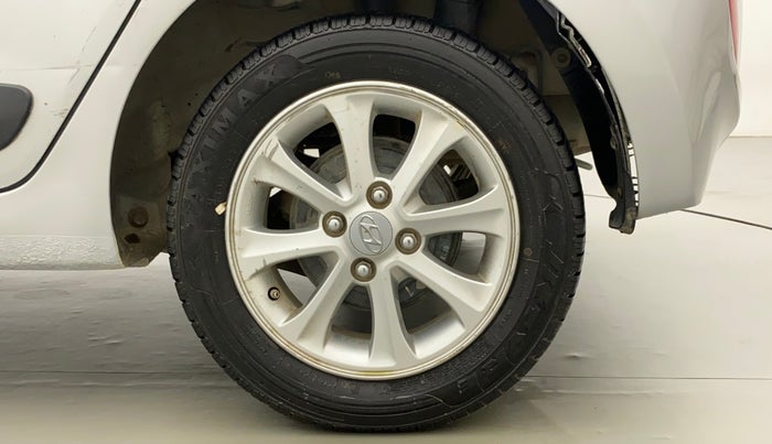 2015 Hyundai Grand i10 ASTA AT 1.2 KAPPA VTVT, Petrol, Automatic, 88,935 km, Left Rear Wheel