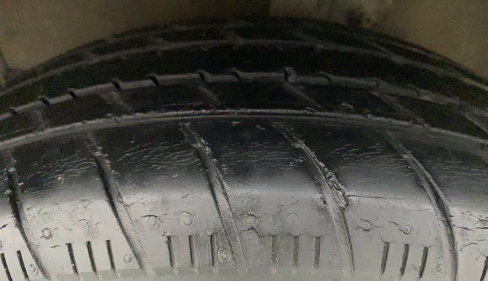 2016 Maruti Celerio ZXI AMT, Petrol, Automatic, 53,338 km, Left Front Tyre Tread