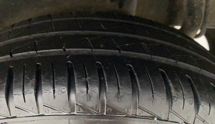 2016 Maruti Celerio ZXI AMT, Petrol, Automatic, 53,338 km, Left Rear Tyre Tread
