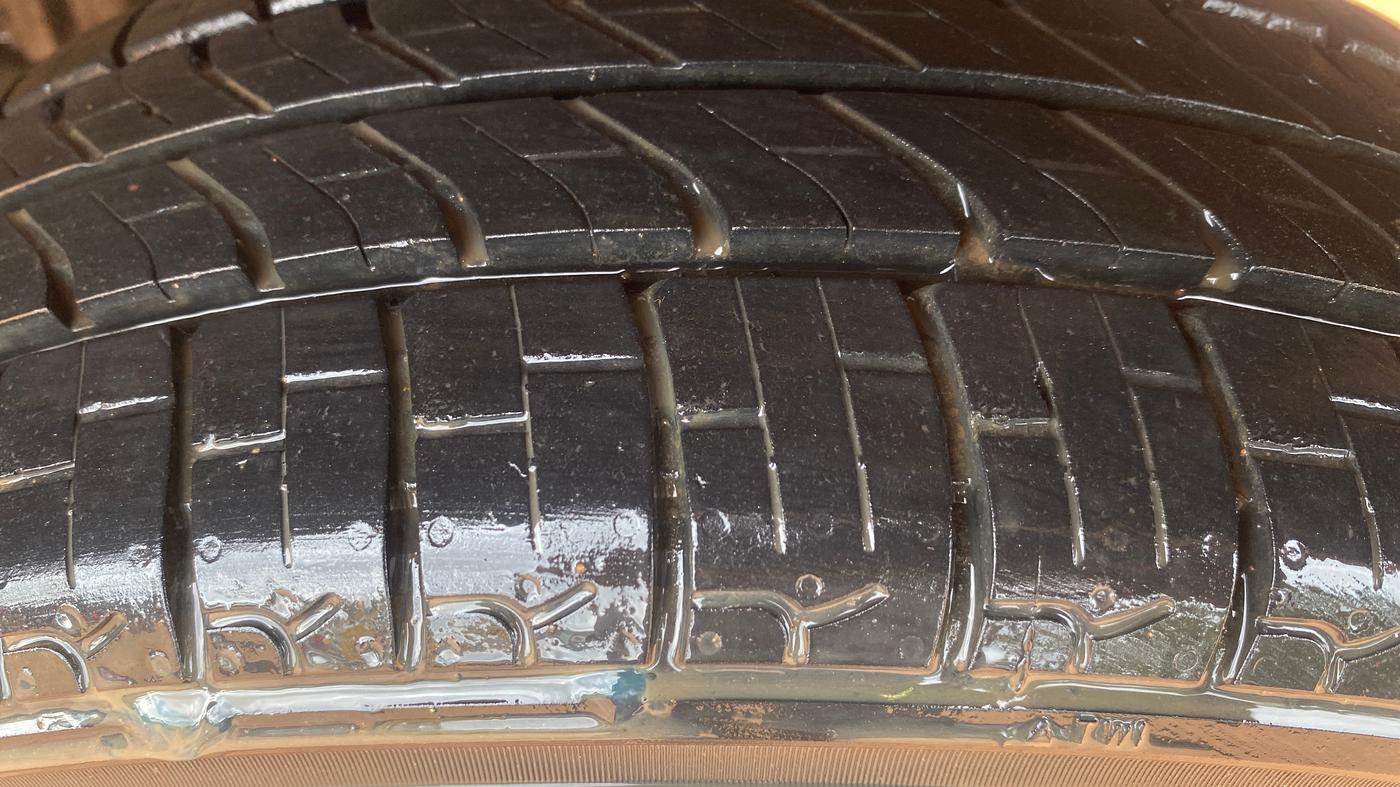 2015 Maruti Alto K10 VXI, Petrol, Manual, 91,272 km, Left Rear Tyre Tread