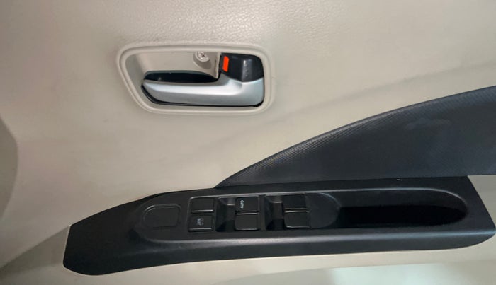 2017 Maruti Celerio VXI, Petrol, Manual, 20,300 km, Driver Side Door Panels Control