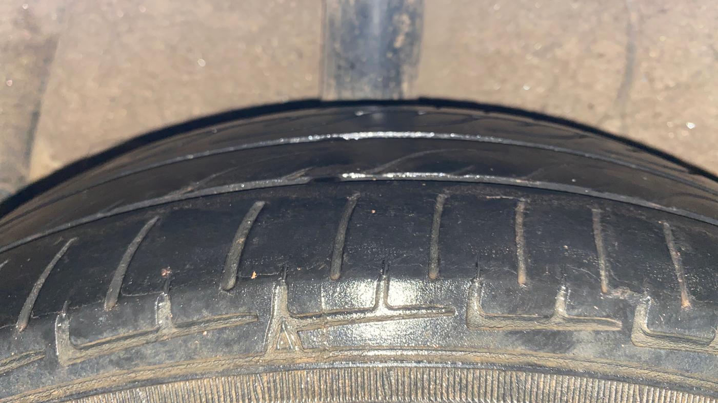 2014 Hyundai Xcent S (O) 1.2, Petrol, Manual, 95,357 km, Right Rear Tyre Tread