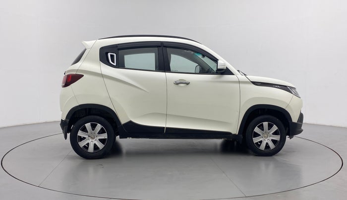 2016 Mahindra Kuv100 K6 D 5 STR, Diesel, Manual, 43,073 km, Right Side View