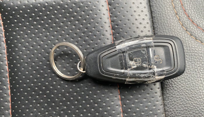 2015 Ford Ecosport TITANIUM 1.5L PETROL AT, Petrol, Automatic, 1,02,664 km, Key Close Up