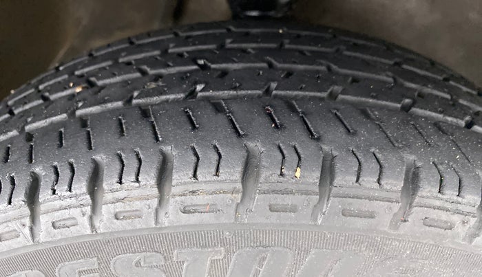 2016 Maruti Alto K10 VXI AMT P, Petrol, Automatic, 39,158 km, Right Front Tyre Tread