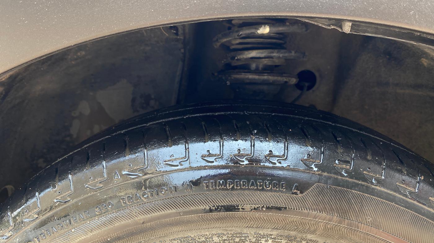 2020 Maruti IGNIS ALPHA 1.2, Petrol, Manual, 52,408 km, Left Front Tyre Tread