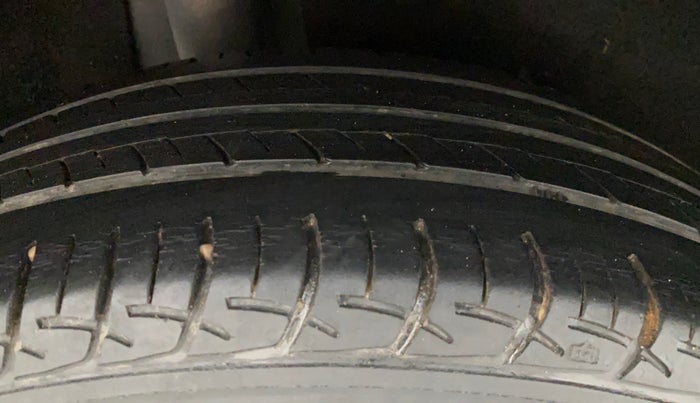 2017 Maruti Baleno DELTA CVT PETROL 1.2, Petrol, Automatic, 32,094 km, Right Rear Tyre Tread