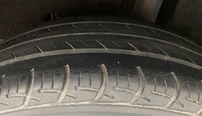 2017 Maruti Baleno DELTA CVT PETROL 1.2, Petrol, Automatic, 32,094 km, Left Rear Tyre Tread