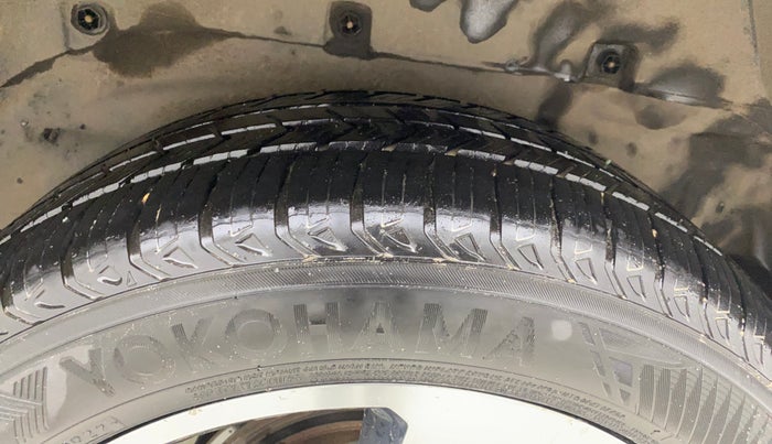 2018 Tata Hexa XT 4X2 7 STR, Diesel, Manual, 1,01,248 km, Left Rear Tyre Tread